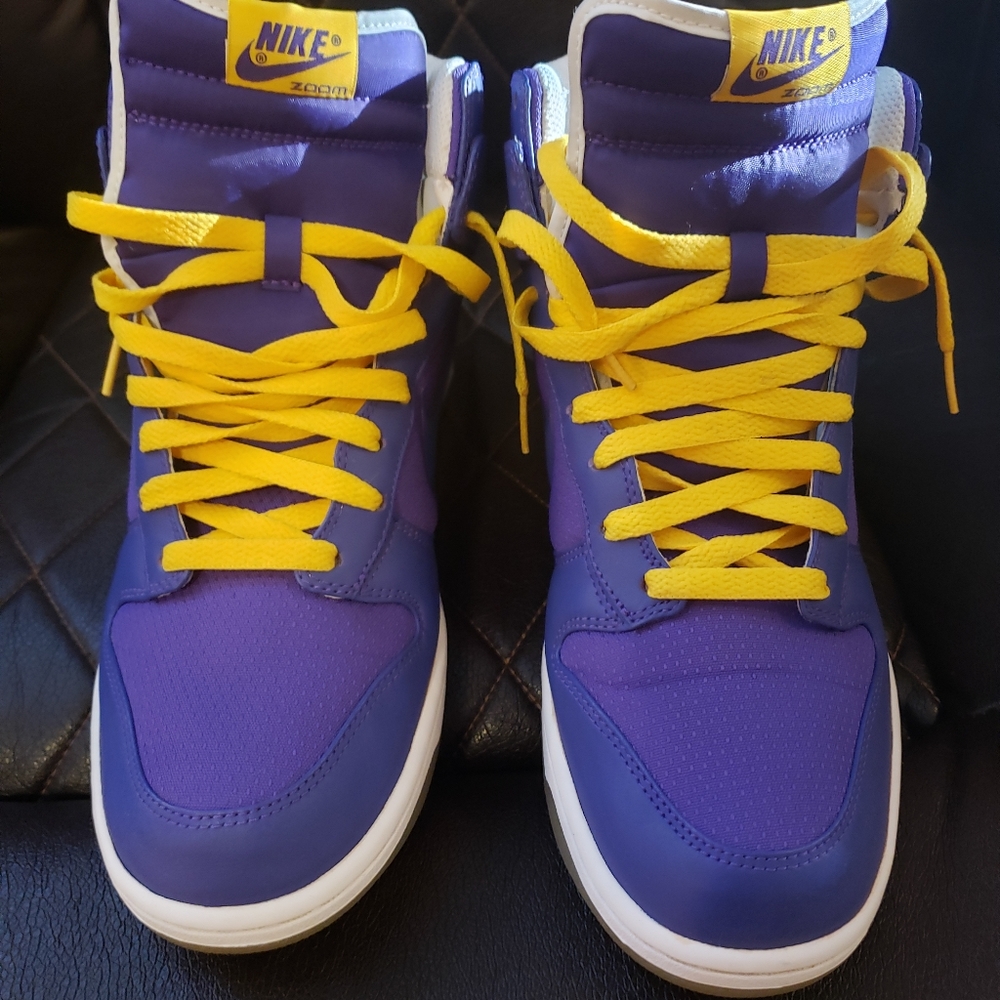 Nike Dunk High Varsity Purple